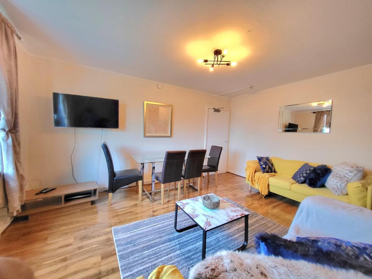 3 Bedroom Aprtmt At Sensational Stay Serviced Accommodation Aberdeen- Froghall Avenue Exterior foto